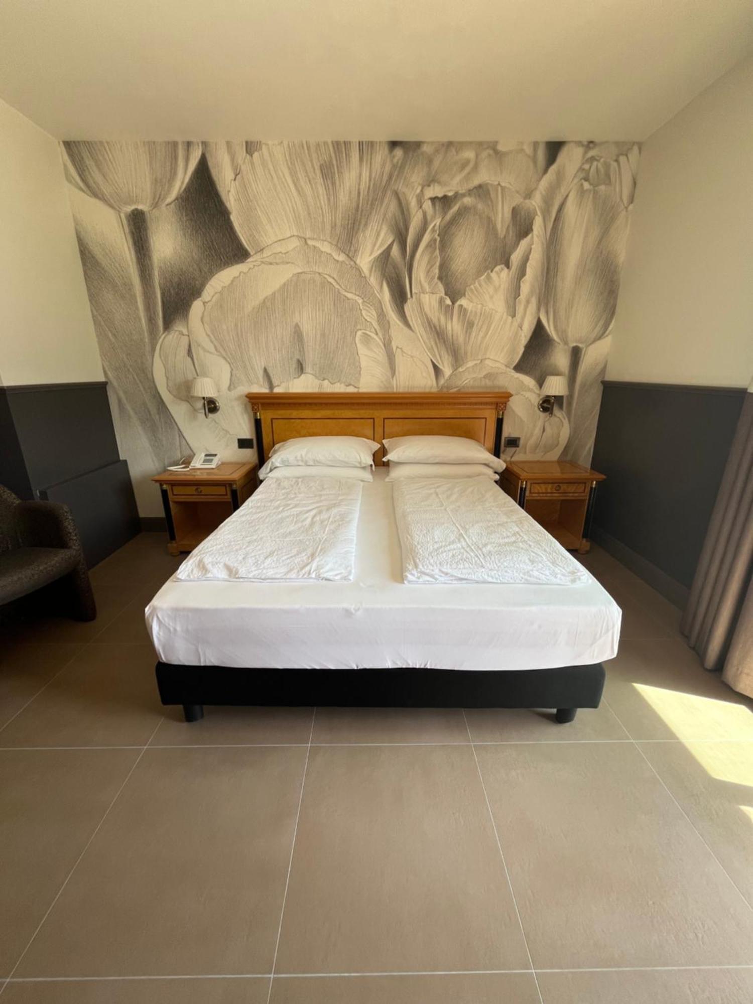 Hotel Selene 3*