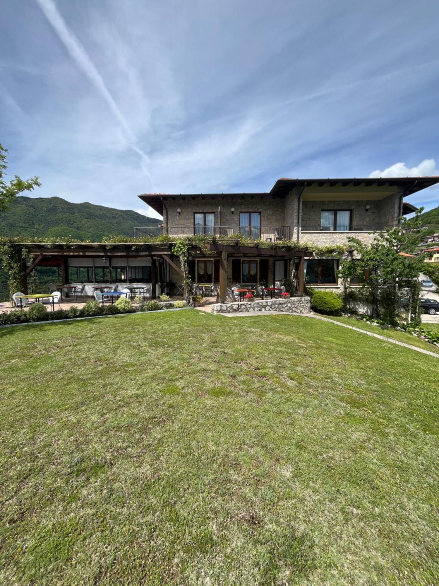 Selene Hotel 3*