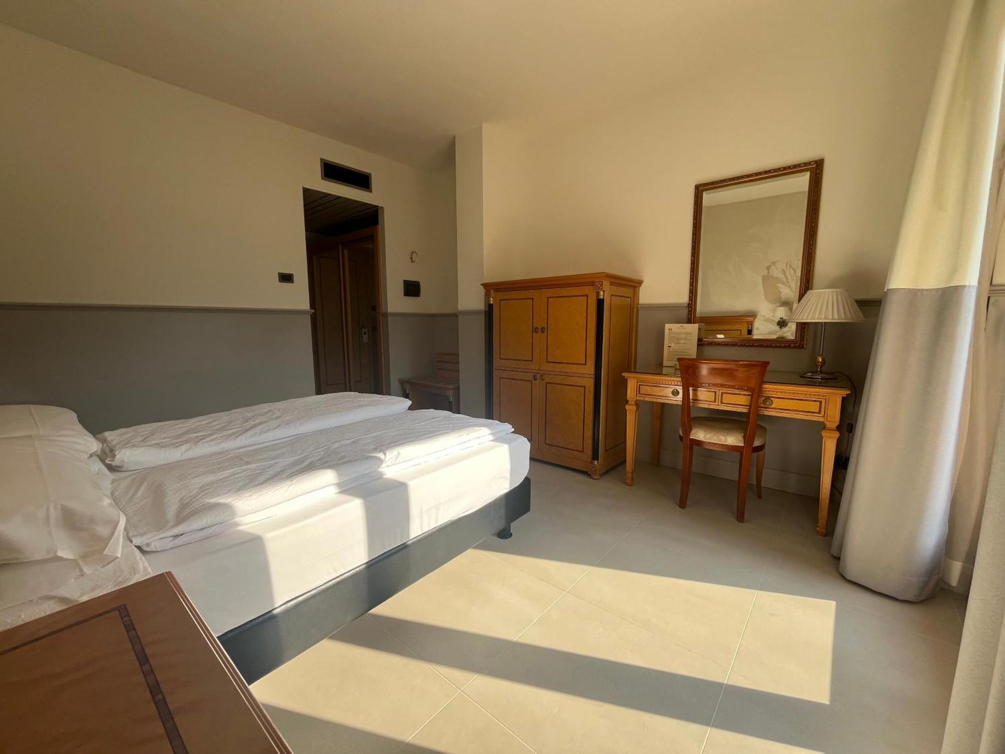 Hotel Selene